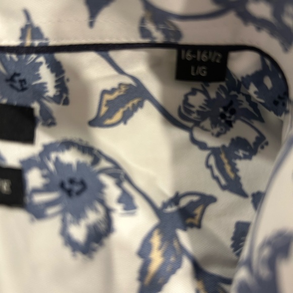 NWOT RW&Co slim fit shirt - Picture 5 of 6